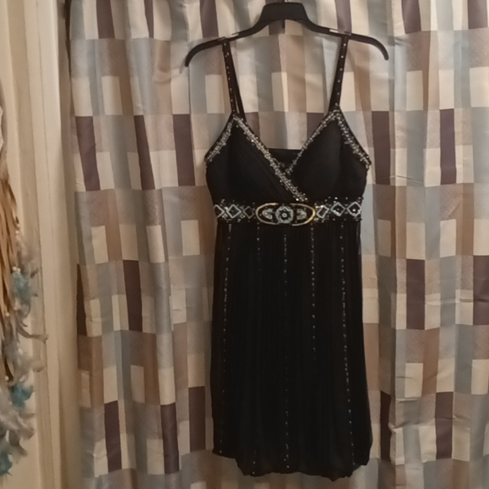 NWOT SUEWONG black accordion styled pleated dress w blue/gold trim Size 8